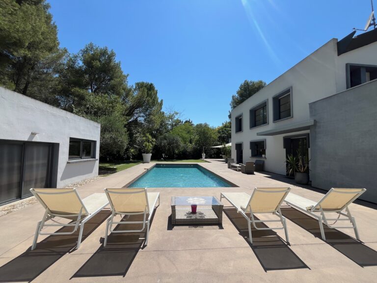Villa contemporaine proche de Montpellier