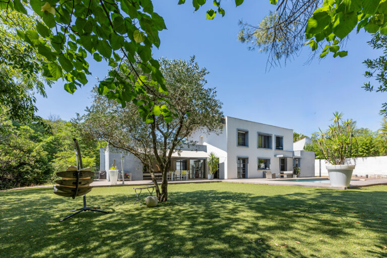 Villa contemporaine proche de Montpellier