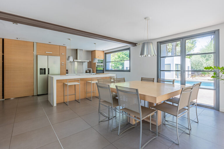 Villa contemporaine proche de Montpellier