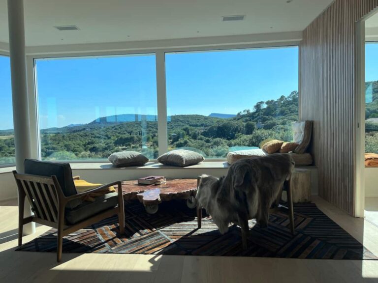 Splendide villa contemporaine avec vue panoramique sur le Pic Saint Loup