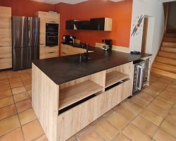 Villa tout confort climatiséee avec piscine et  spa proche des plages