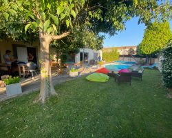 Villa tout confort climatiséee avec piscine et  spa proche des plages