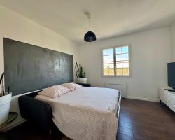 Belle villa entièrement climatisée avec piscine