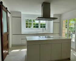 Belle villa entièrement climatisée avec piscine