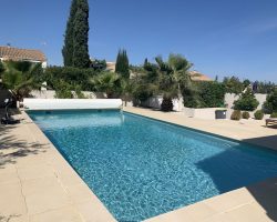 villa entièrement climatisée avec piscine
