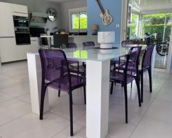 Villa avec piscine dans le domaine du Golf, entre mer et ville​