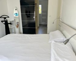 Jolie villa climatisée avec piscine