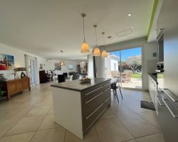 Charmante villa climatisée avec piscine