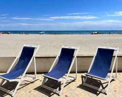 Maison de la plage, front de mer, les pieds dans l'eau ...