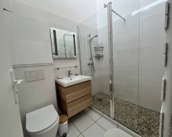 Maison de la plage, front de mer, les pieds dans l'eau ...​
