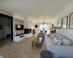 Élégante villa avec piscine à 10mn de la mer​