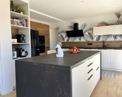 Élégante villa avec piscine à 10mn de la mer​