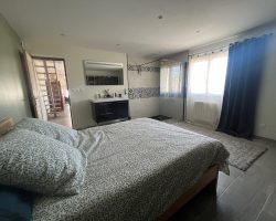 Charmante maison, piscine et vue panoramique​