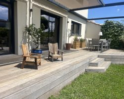 Villa climatisée avec piscine.