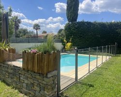 Villa climatisée avec piscine.