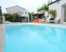 Ravissante villa avec piscine à 10mn de la plage