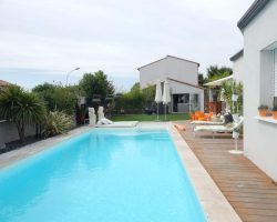 Ravissante villa avec piscine à 10mn de la plage