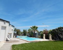 Ravissante villa avec piscine à 10mn de la plage